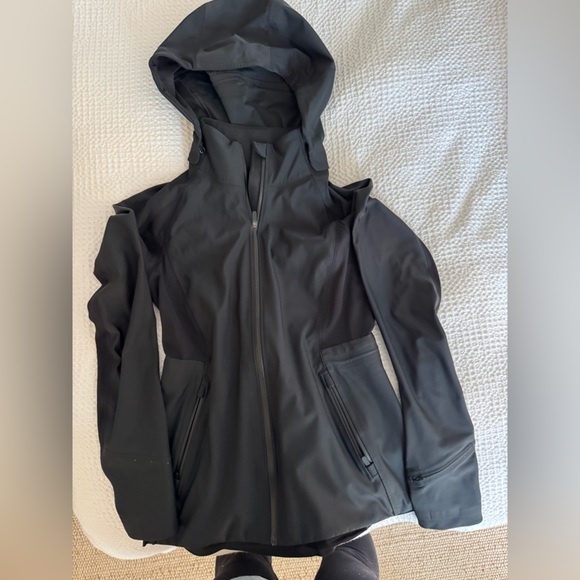 lululemon athletica Jackets & Blazers - lululemon athletica Black Jacket